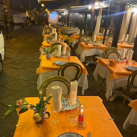 Riva Destra 아파트 이스키아