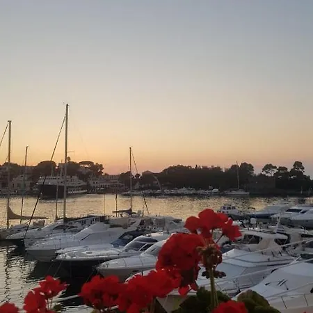 Riva Destra 이스키아