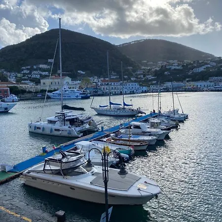 Riva Destra Apartment